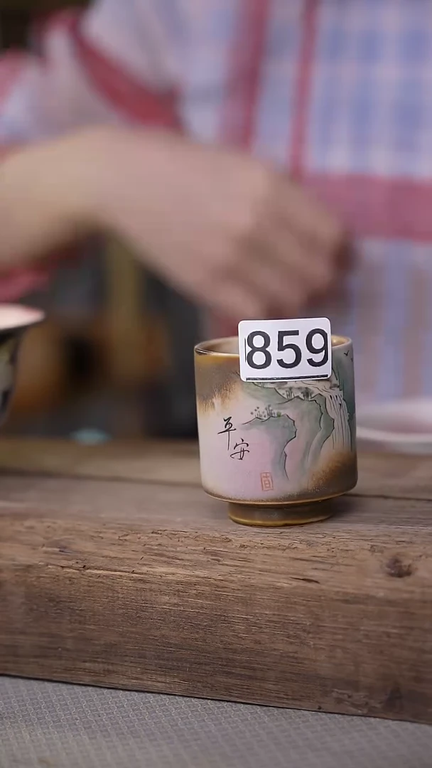 【闪购商品】瓷片李辉熠设计师款/粉引柴烧手绘主人杯