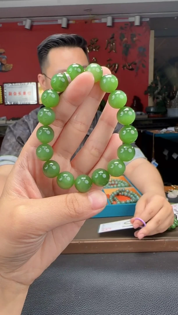 手串未镶嵌和田玉碧玉猫单圈手串