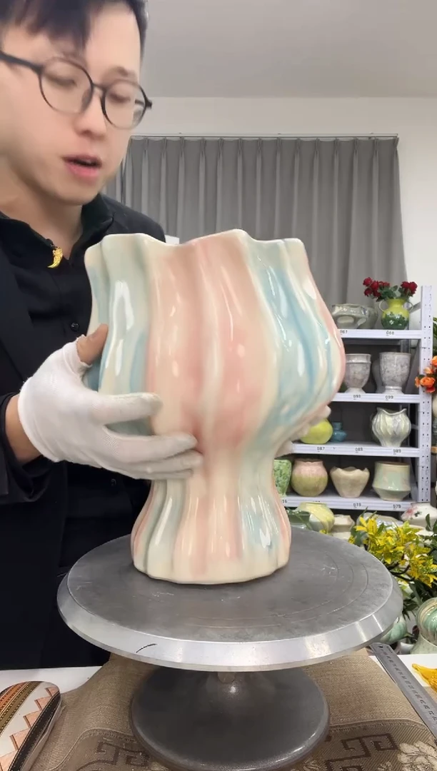 【1.1】花盆链接 高： 30 口：19