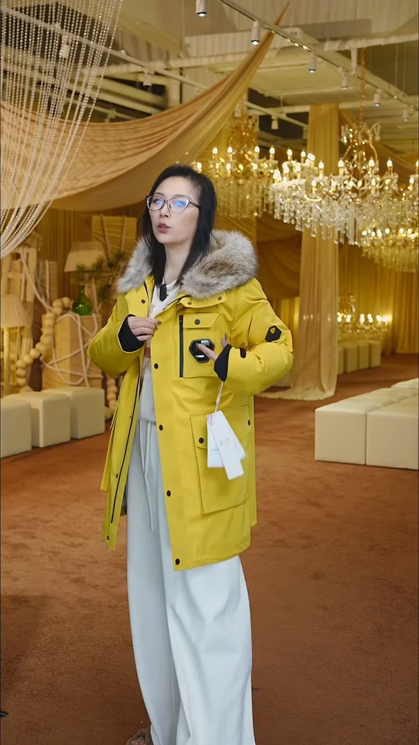 专柜清仓的派克服