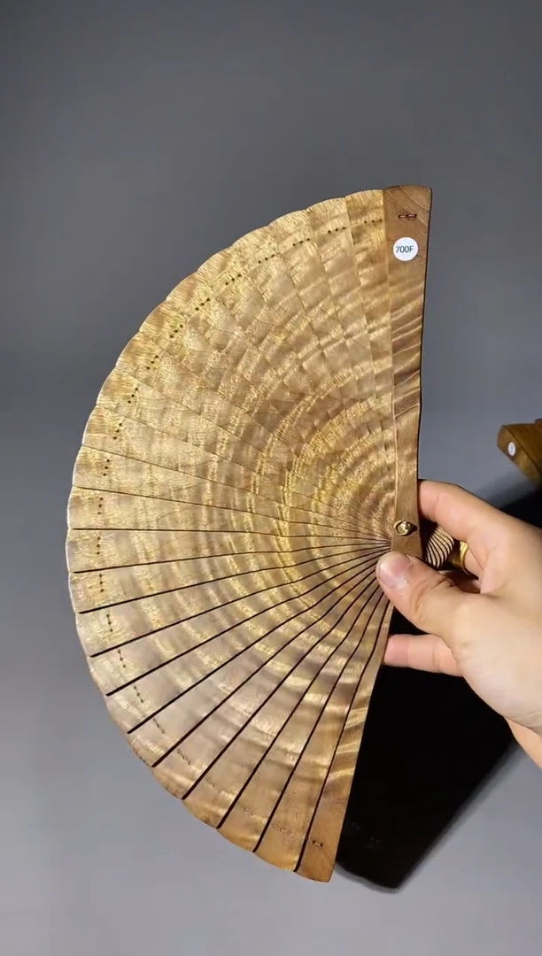 金丝楠700号18cm小叶桢楠扇子