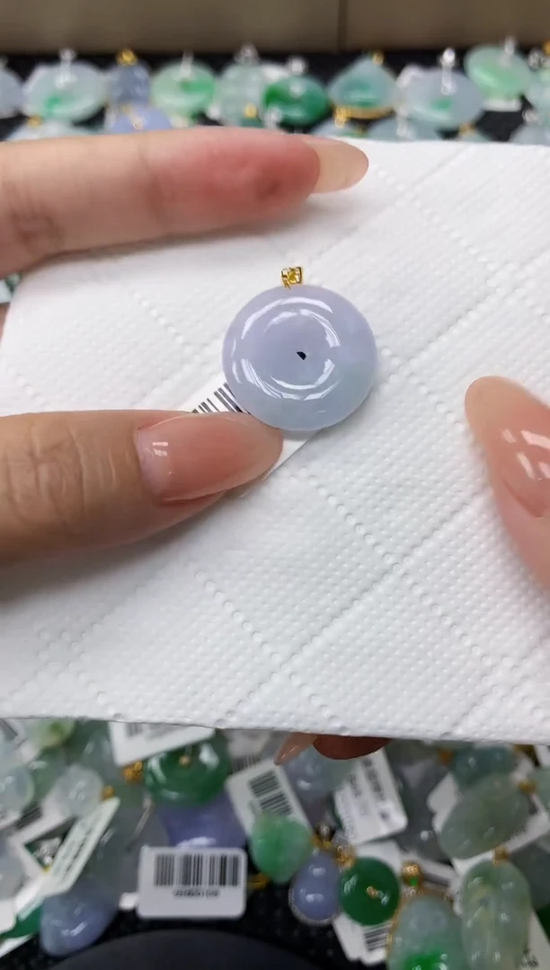 颈饰18K金镶嵌翡翠11111111111