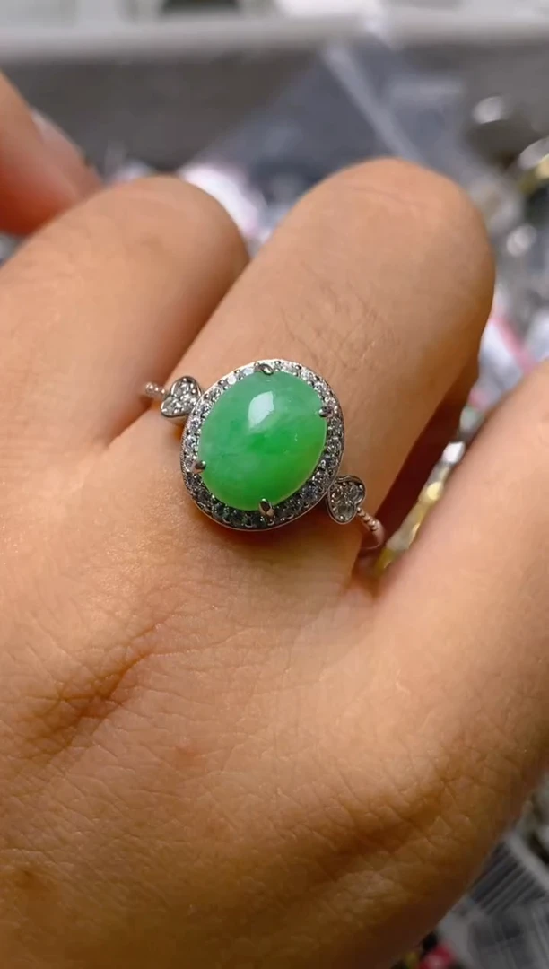 银S925镶嵌戒指翡翠百内无证书