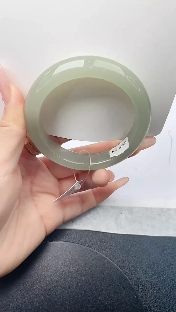 未镶嵌手镯石英质玉w12-DB56+