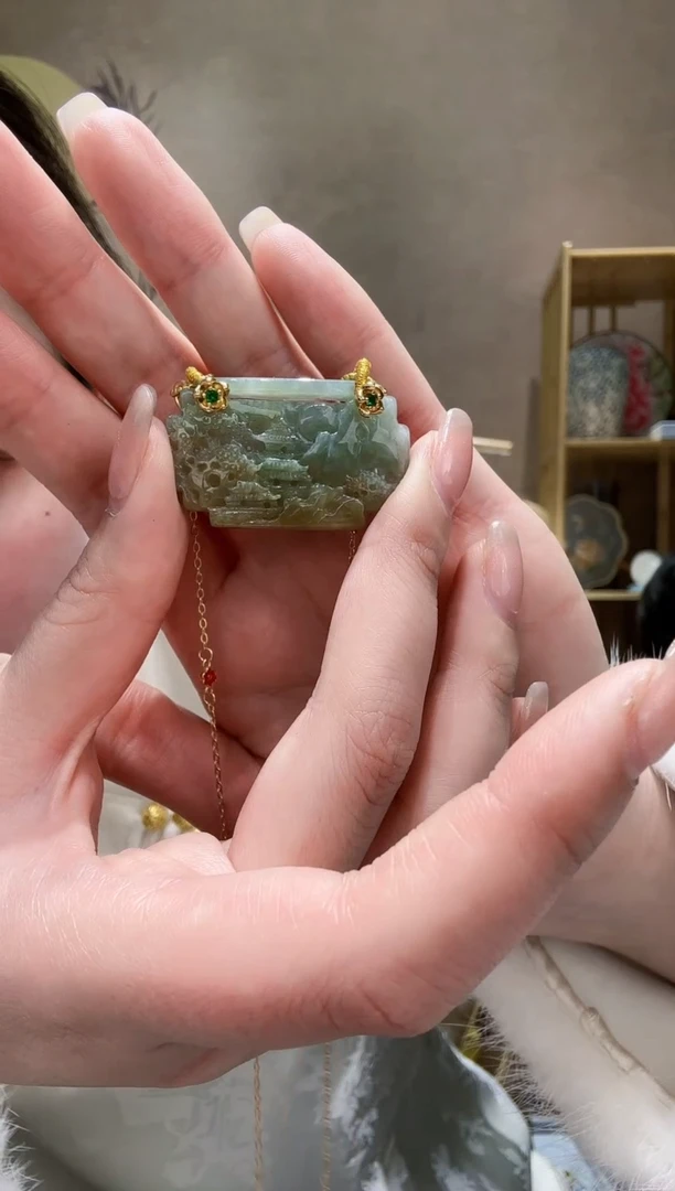 【闪购商品】翡翠颈饰未镶嵌吊坠