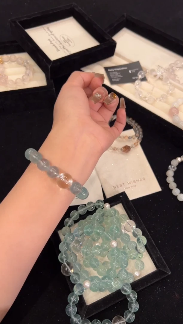 【闪购商品】水晶手链合金绿萤石手链x1402