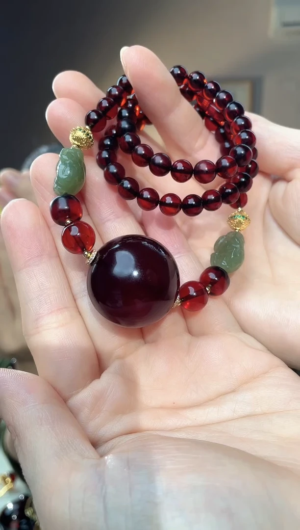 裸石琥珀未镶嵌28+10+7+ 血珀项链设计款