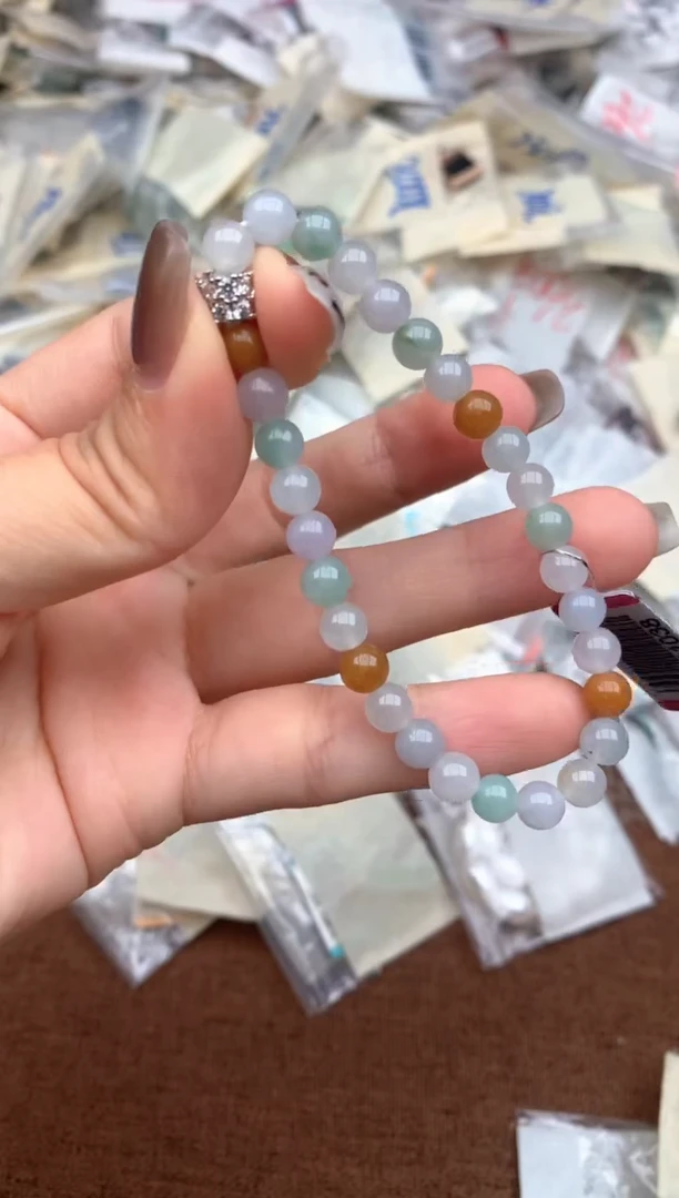未镶嵌挂件翡翠—