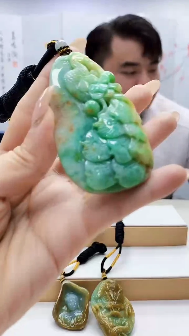 未镶嵌定制翡翠5060ty-毛货挂件171