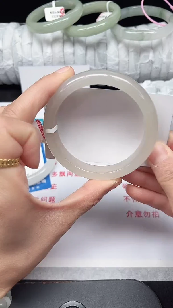 未镶嵌手镯石英质玉10-60/61