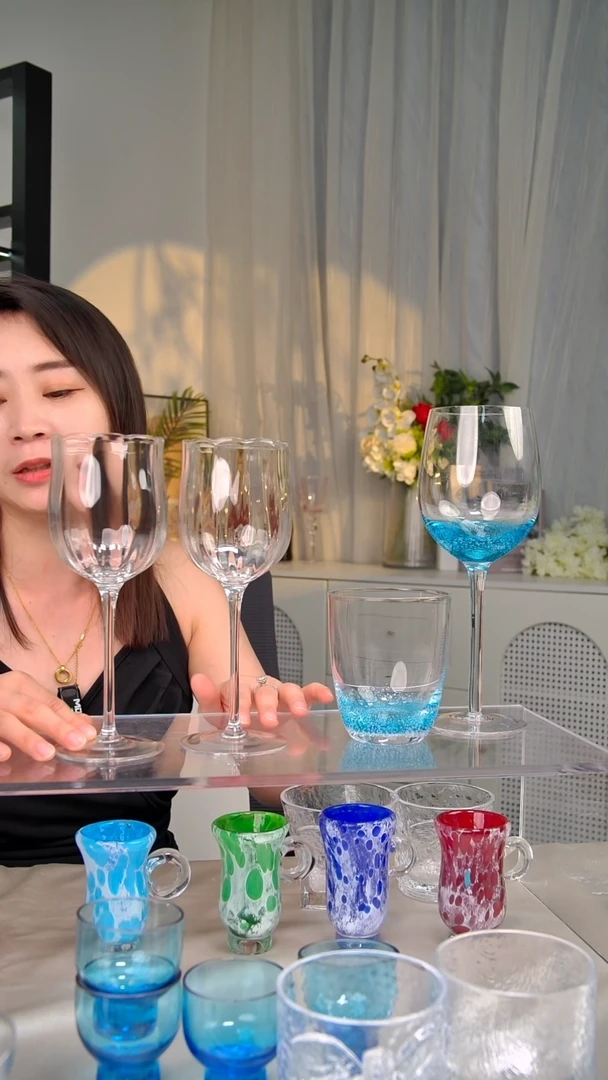 高脚款水晶玻璃2支透明花型杯口带脚杯