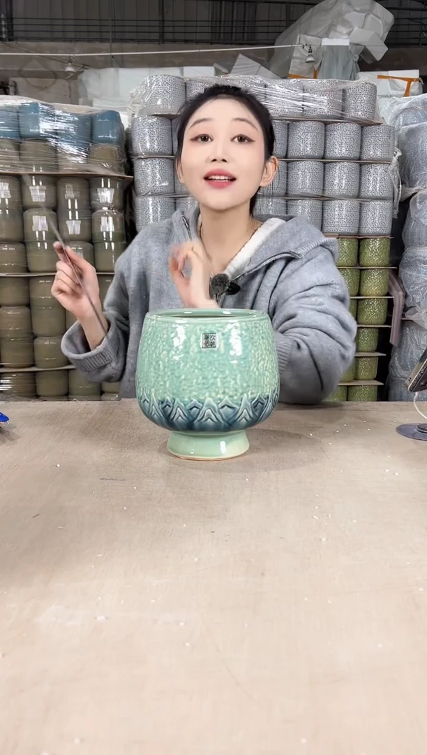 【闪购商品】陶瓷奖杯高脚裂纹浅绿15x18