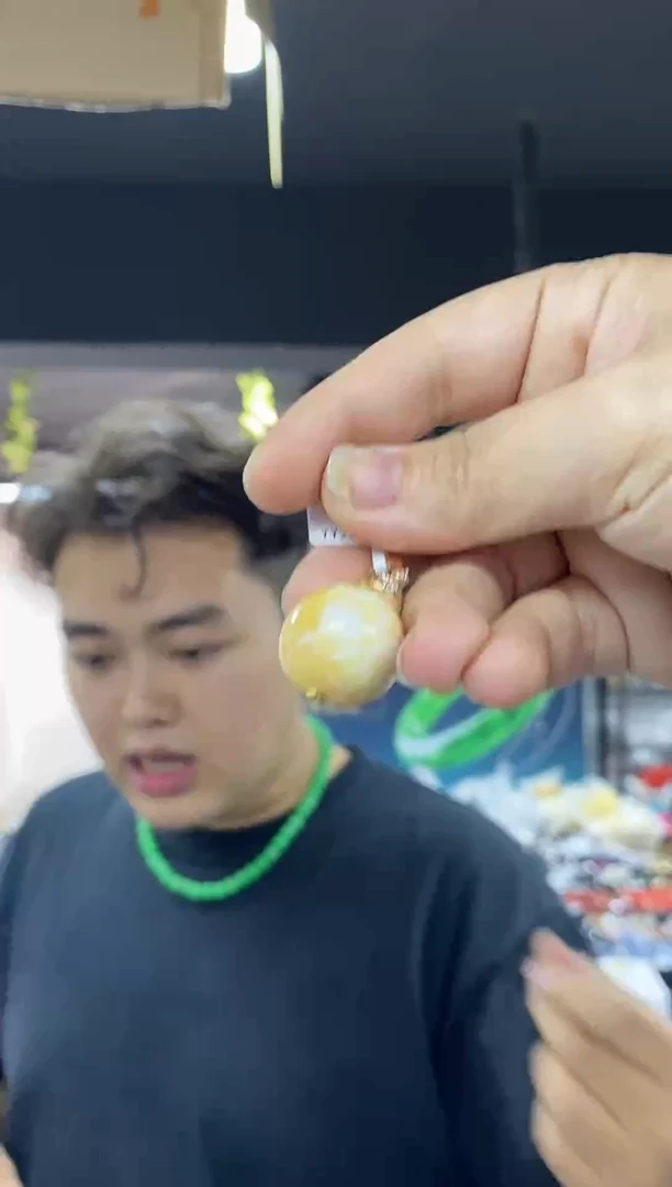 蜜蜡颈饰未镶嵌多样性发其一颜色微差