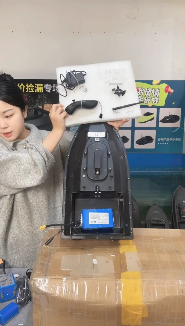 二手船处理 12V标准版 配28000毫安毫安 编号14