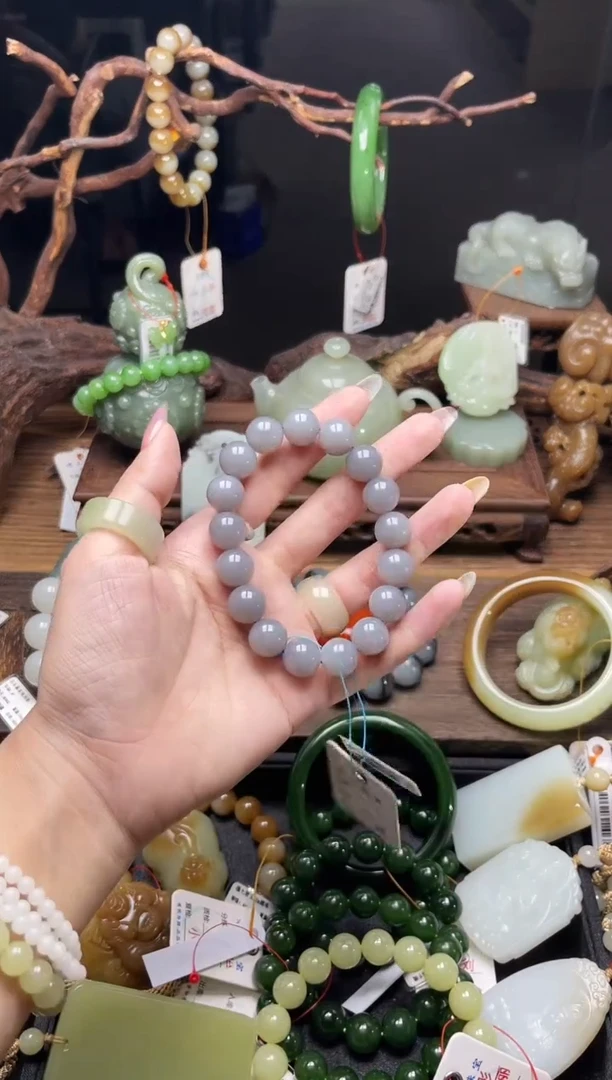 手串未镶嵌和田玉卡12青海烟紫 圆珠9010456