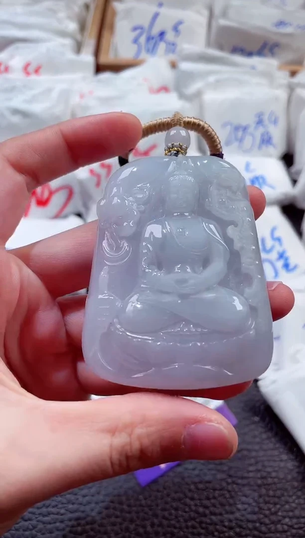 翡翠未镶嵌颈饰00003790大日