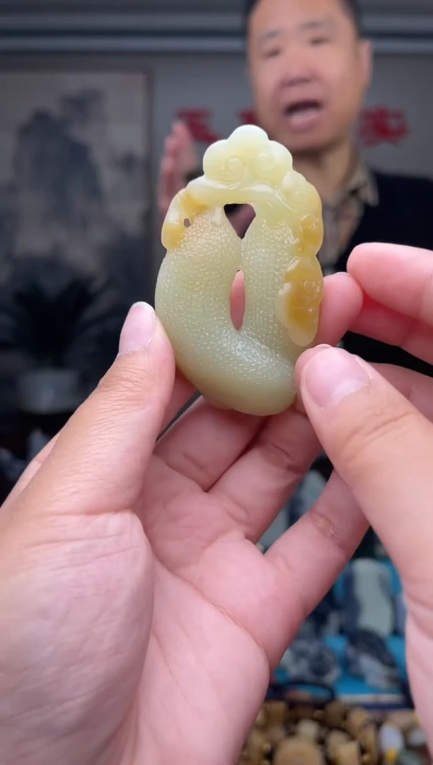 未镶嵌和田玉挂件1