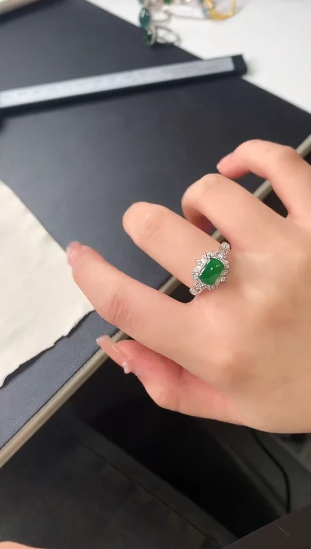 【闪购商品】翡翠戒指银S925镶嵌52141241