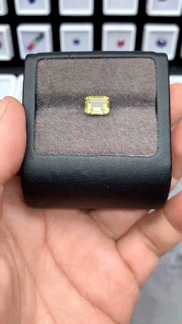 紫晶珠宝半成品未镶嵌2.2克拉