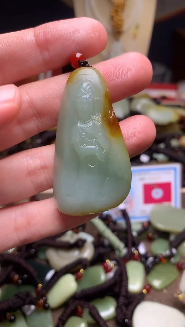 颈饰未镶嵌和田玉新疆料青海料清水和田玉吊坠