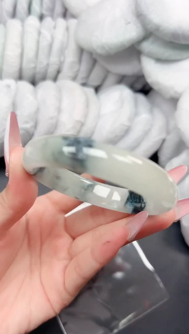 精品手镯，一物一拍J-002