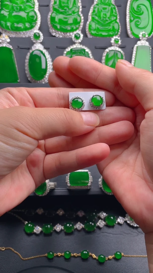 【闪购商品】翡翠耳钉未镶嵌耳钉0201