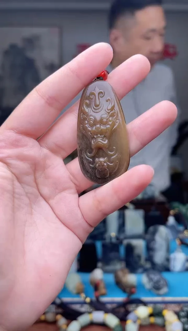 未镶嵌和田玉挂件1