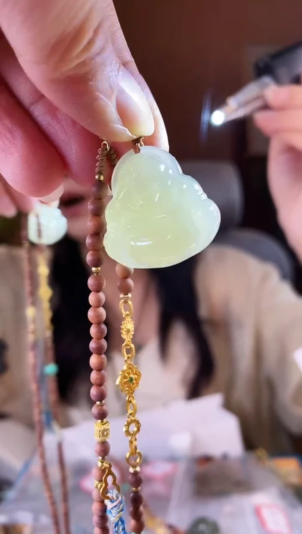 和田玉未镶嵌颈饰28MM和田玉木珠佛公项链