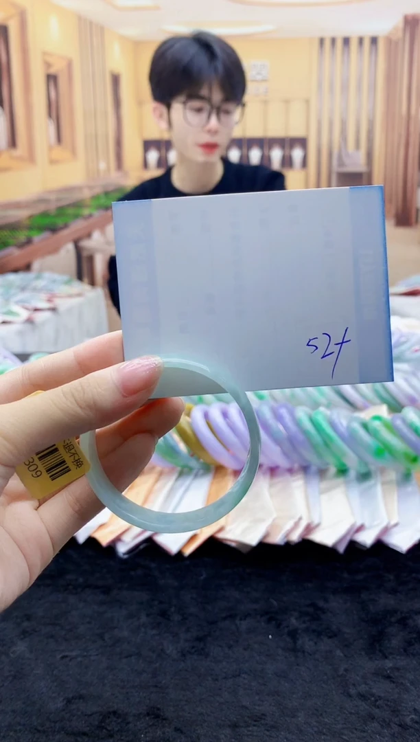 【闪购商品】翡翠手镯未镶嵌1034826096