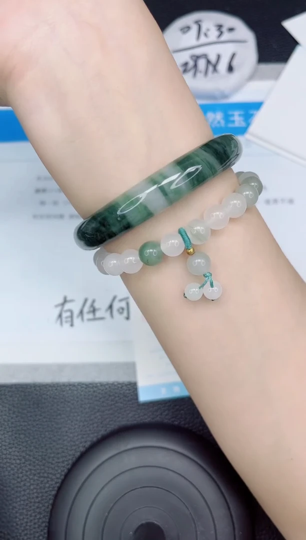 石英质玉手镯未镶嵌149-57.58