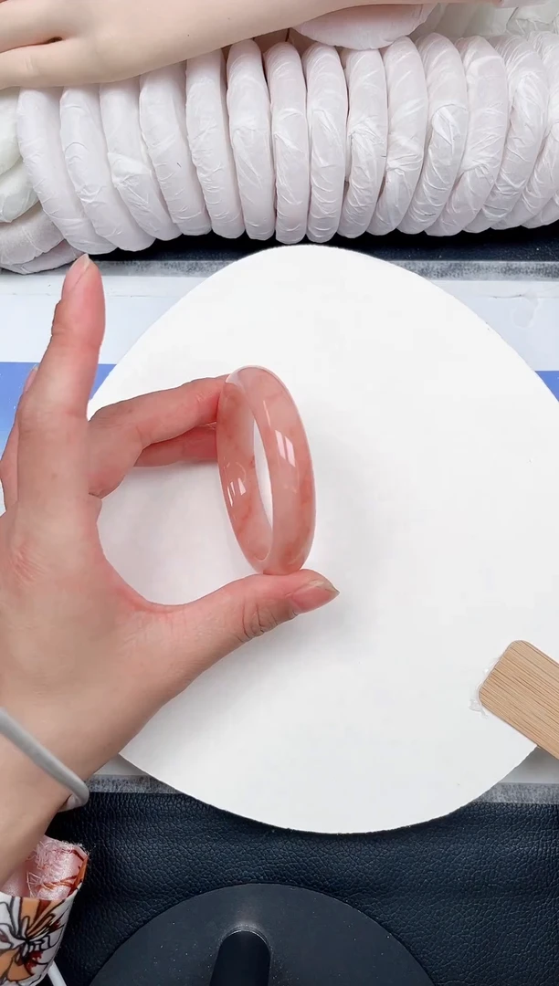 未镶嵌手镯石英质玉58-54