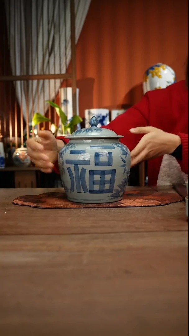 当代高温釉下彩手绘陶瓷餐具