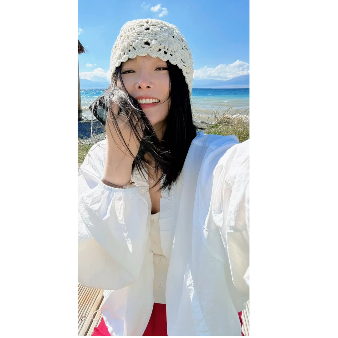 新款法式小花边V领轻薄外套