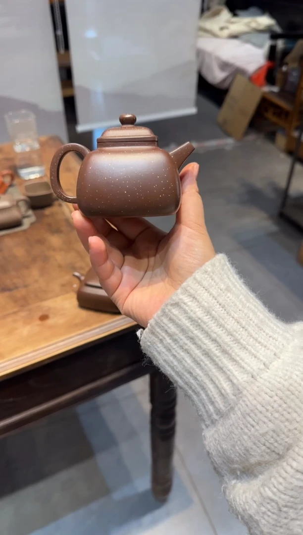 茶壶紫砂楚*歌四方坦然 铺砂