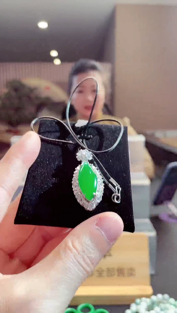 颈饰未镶嵌翡翠L-QJSX1206015多样性发其一