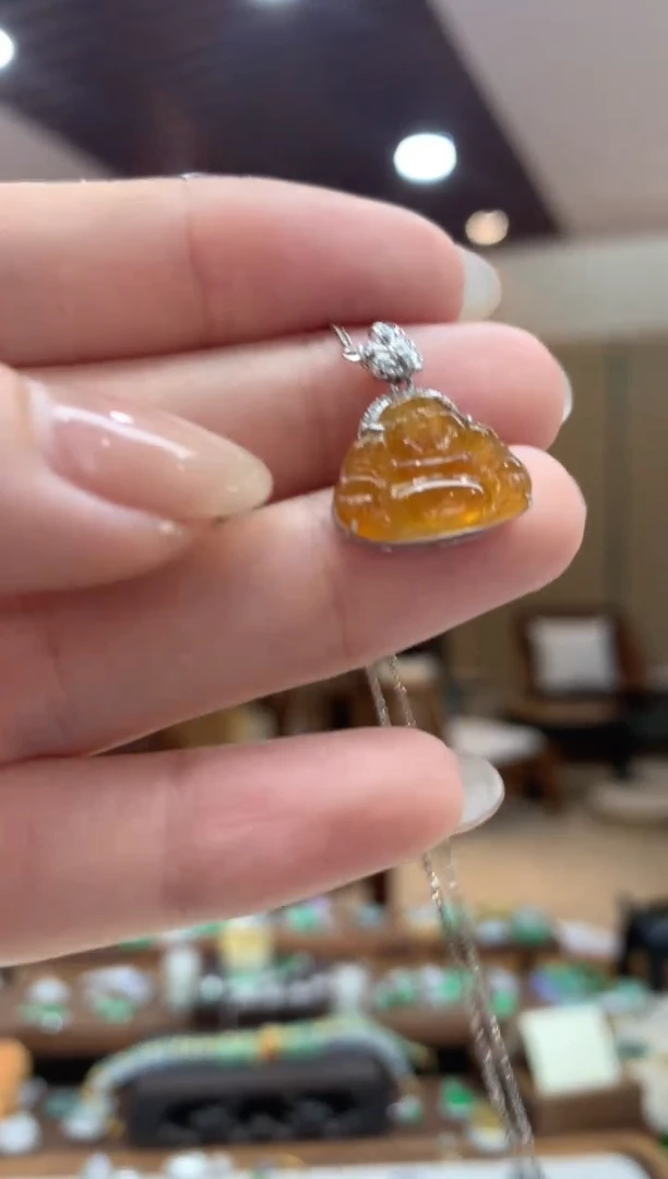 翡翠18K金镶嵌套链佛公