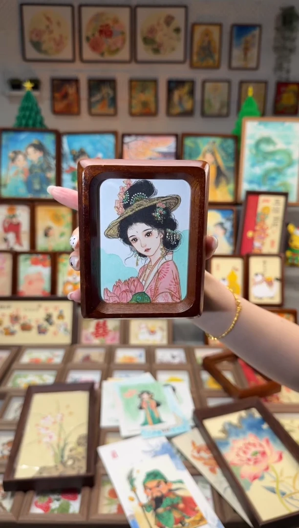 国画荷花女孩 手绘国画4