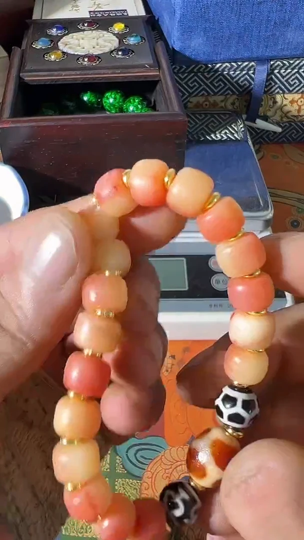 花梨木类手串手串A122