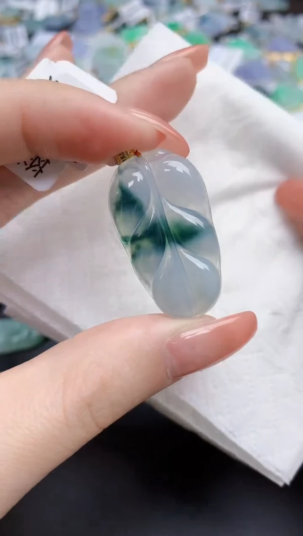 【闪购商品】翡翠颈饰18K金镶嵌天然缅甸翡翠A货