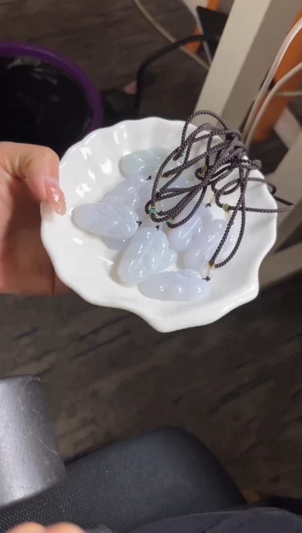 未镶嵌挂件翡翠多样性发一件25100101A