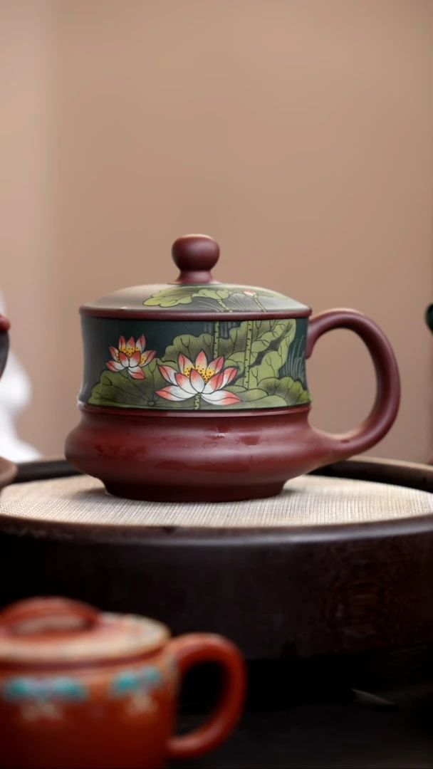 茶壶紫砂民国绿粉浆荷花盖杯（配锦盒）