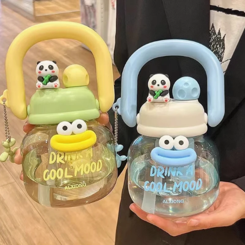 夏季女高颜值大容量吨吨桶儿童学生可爱双饮塑料水杯带茶仓拎拎yj