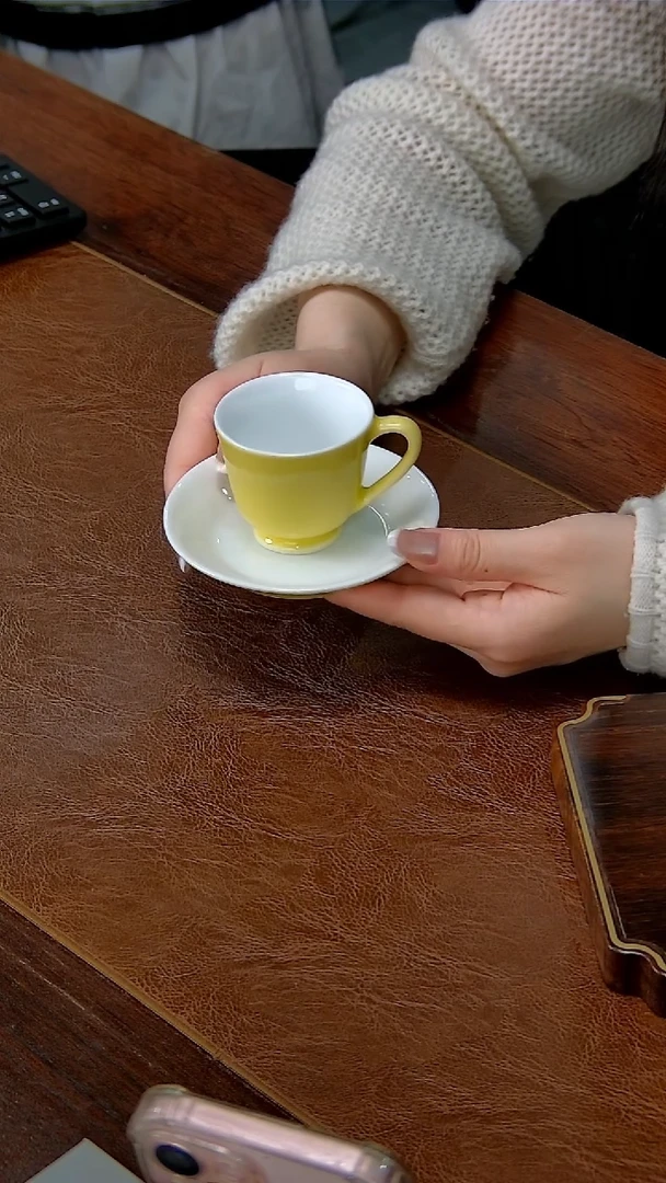 咖啡杯线上专享柠檬黄咖啡杯