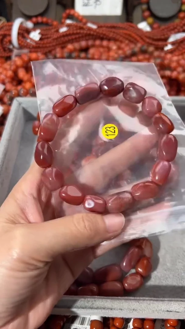 南红玛瑙手串未镶嵌11