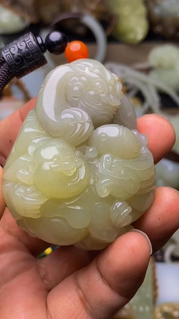 未镶嵌和田玉把件1