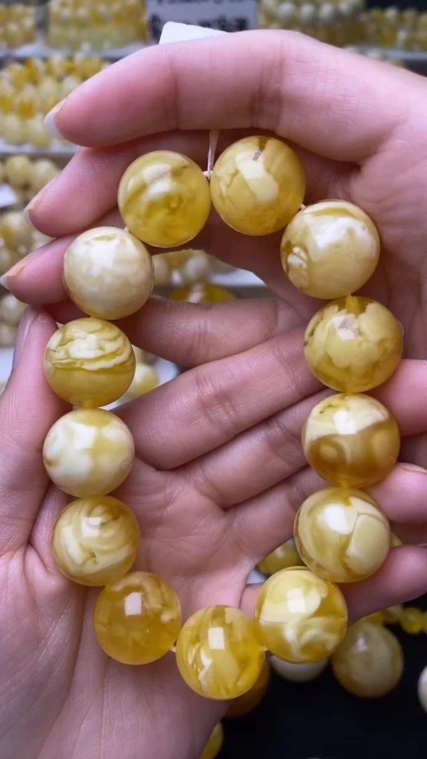 未镶嵌琥珀裸石蜜蜡.50