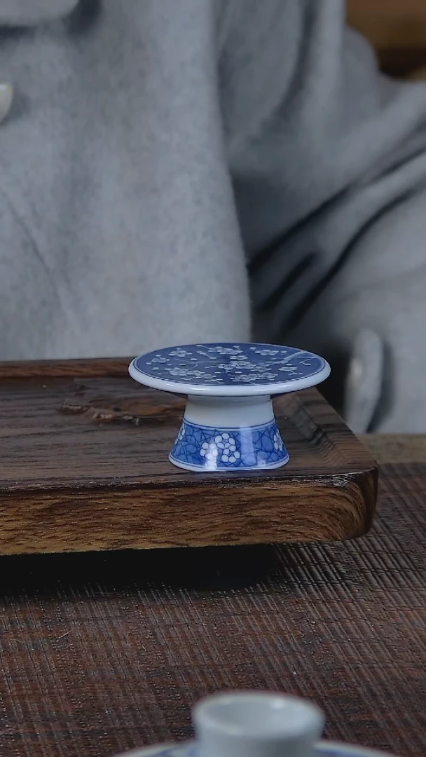 【闪购商品】折葵非器手工手绘冰梅高足盖置