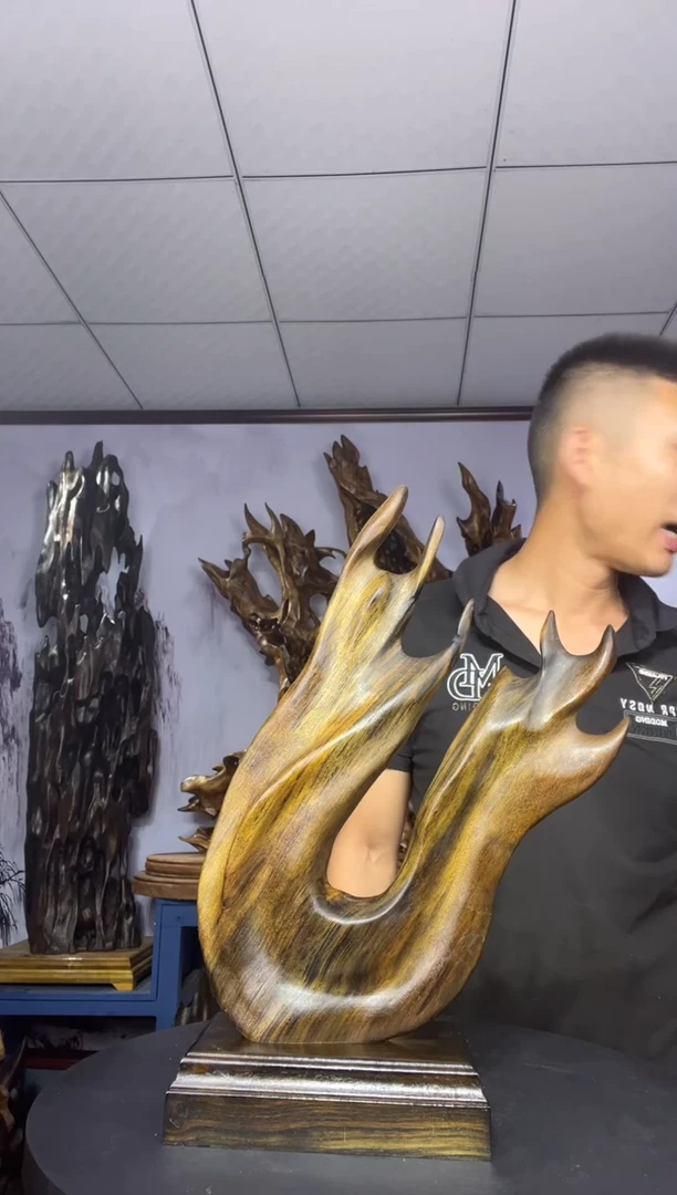 金丝楠木雕款浅**溪金丝楠木工艺品摆件
