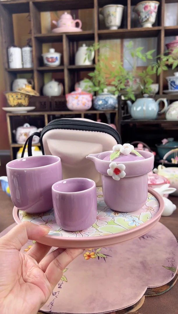 1壶2杯1个包包 不含盘啊啊啊