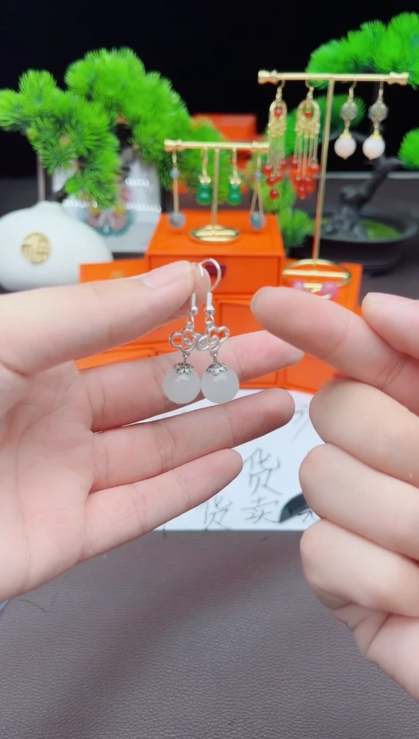 【闪购商品】玛瑙/玉髓耳钉银S925镶嵌101000